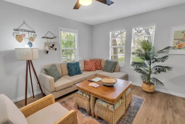 Living Room 10