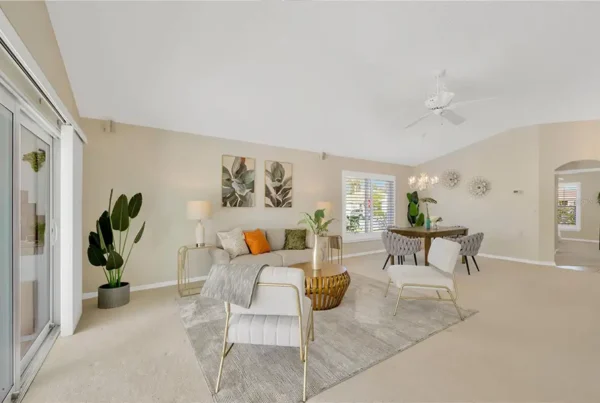 Living Room 11